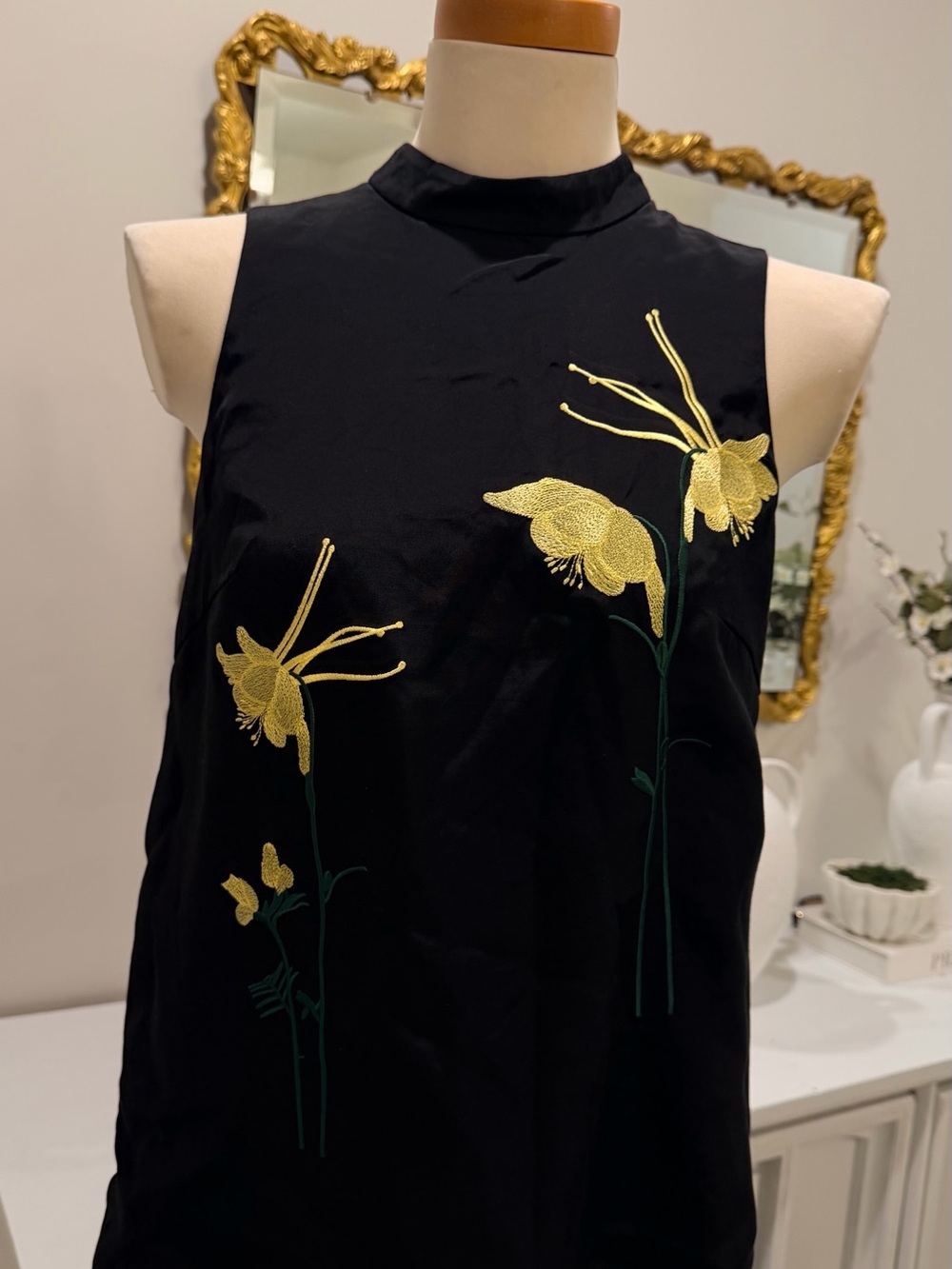 Black Sleeveless Shift Dress with Yellow Floral Embroidery — Women - Picture 8 of 13